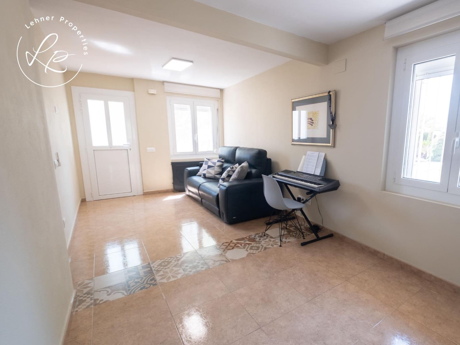 6 chambre Villa/Maison à vendre à Olot avec garage - 990 000 € (Ref: 10041144)