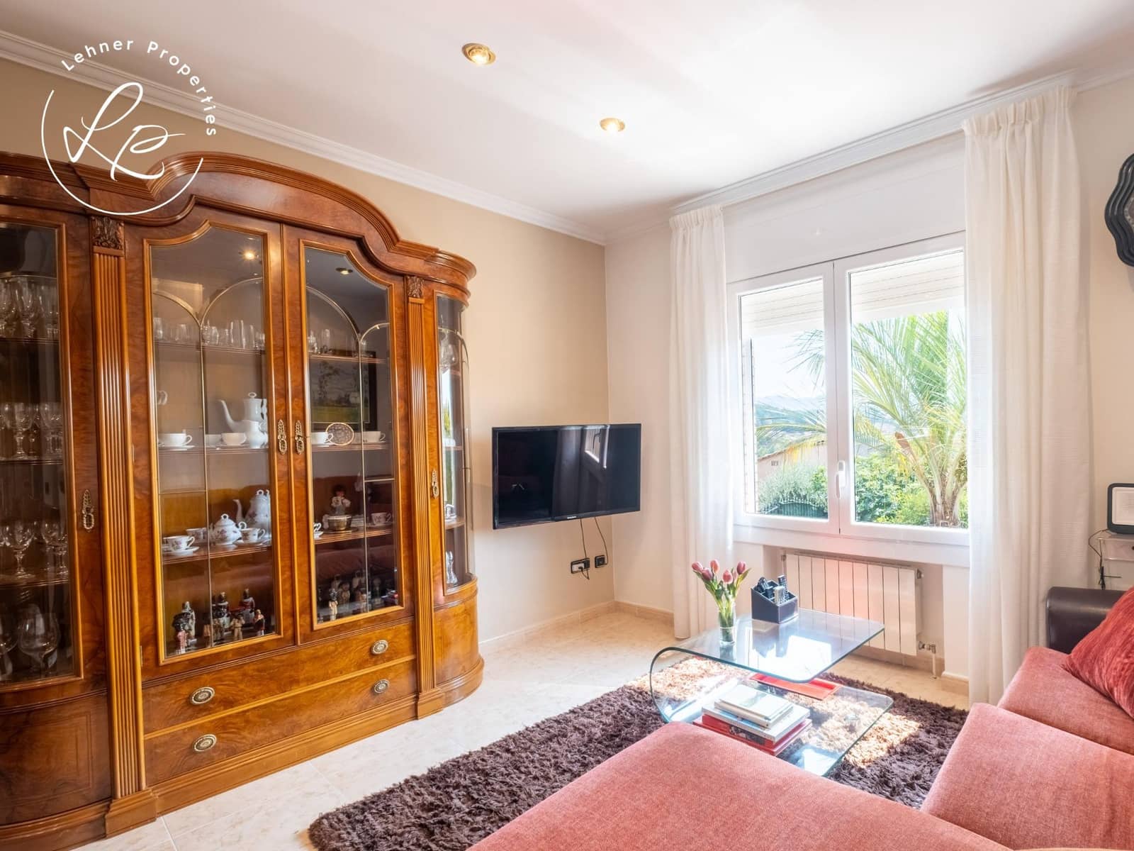 6 chambre Villa/Maison à vendre à Olot avec garage - 990 000 € (Ref: 10041144)