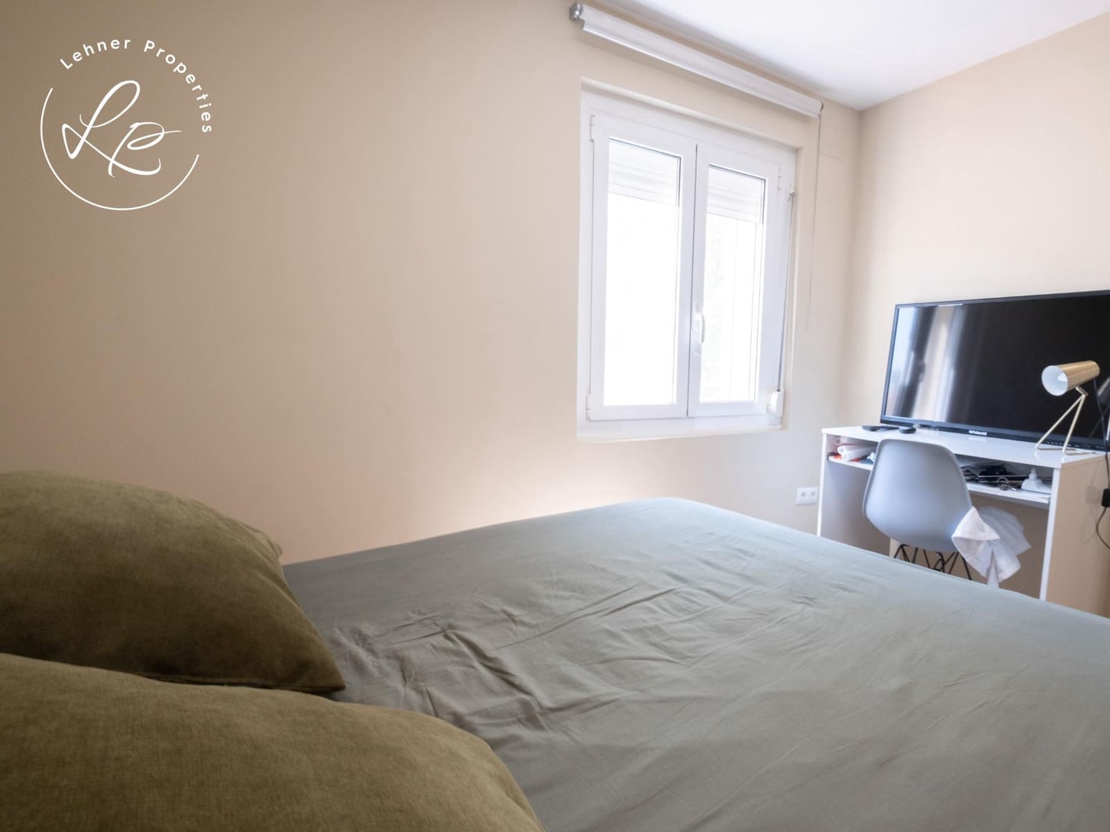 6 chambre Villa/Maison à vendre à Olot avec garage - 990 000 € (Ref: 10041144)