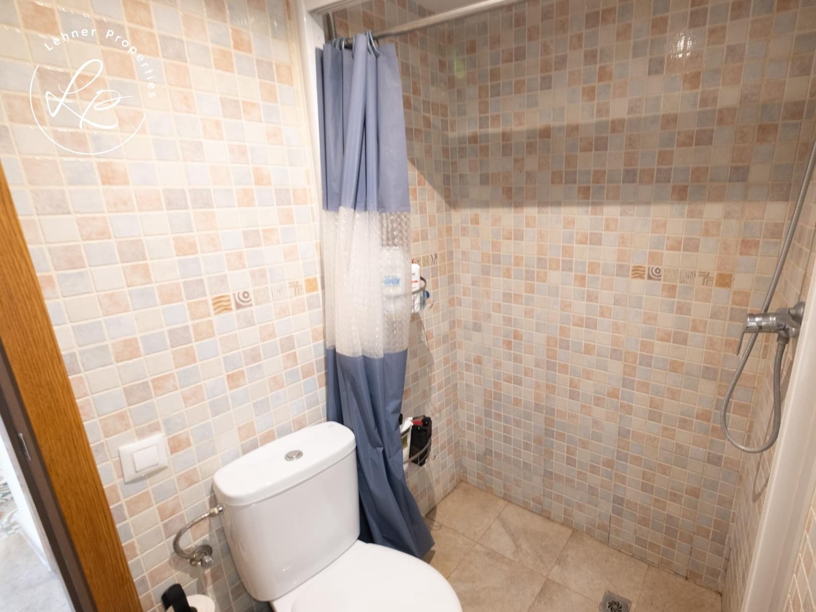 6 chambre Villa/Maison à vendre à Olot avec garage - 990 000 € (Ref: 10041144)
