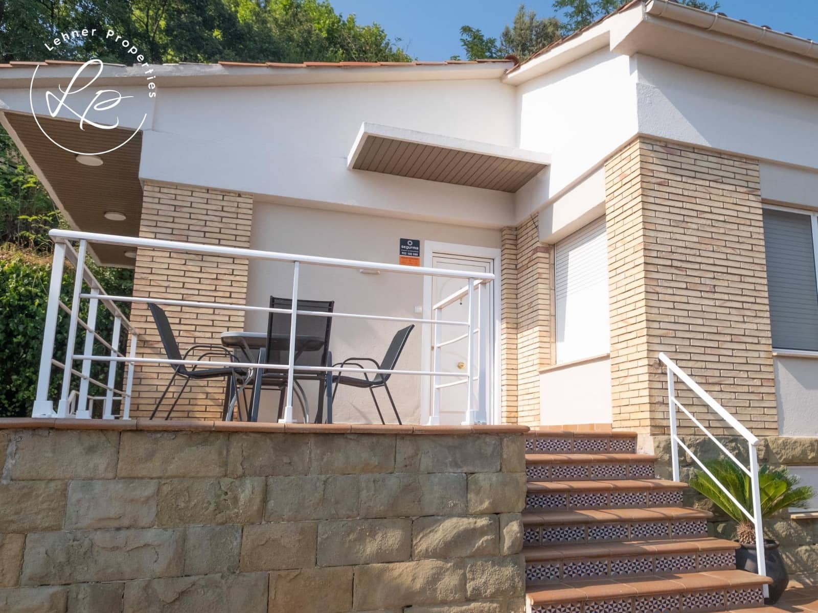 6 chambre Villa/Maison à vendre à Olot avec garage - 990 000 € (Ref: 10041144)
