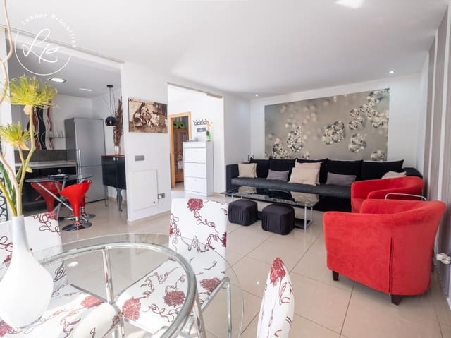 4 makuuhuone Huvila myytävänä paikassa Roses - 495 000 € (Ref: 10081245)