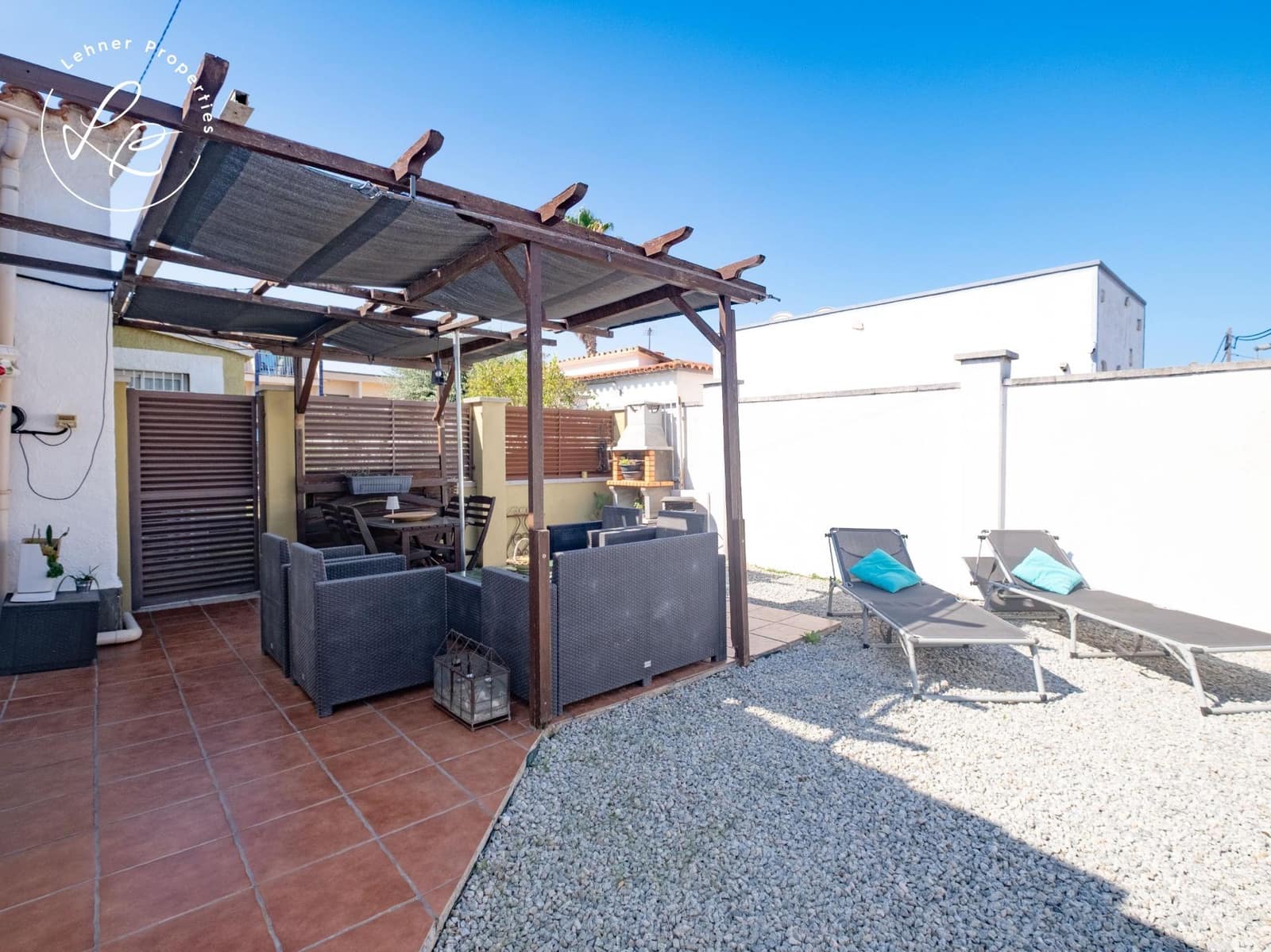 4 makuuhuone Huvila myytävänä paikassa Roses - 495 000 € (Ref: 10081245)