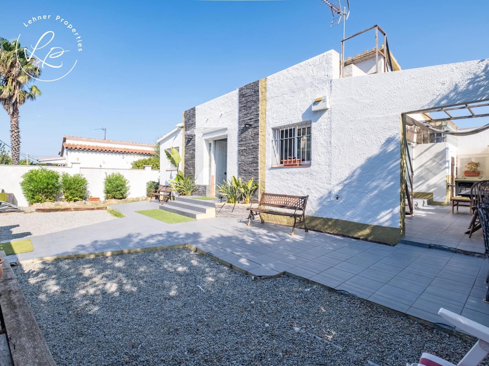 4 makuuhuone Huvila myytävänä paikassa Roses - 495 000 € (Ref: 10081245)