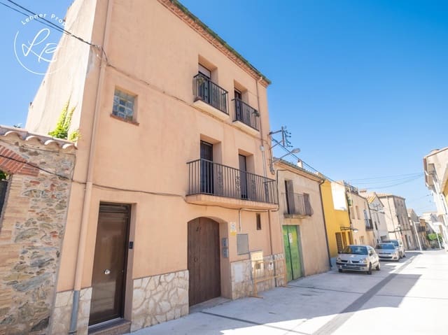 6 soveværelse Erhverv til salg i Garriguella - € 380.000 (Ref: 10183148)