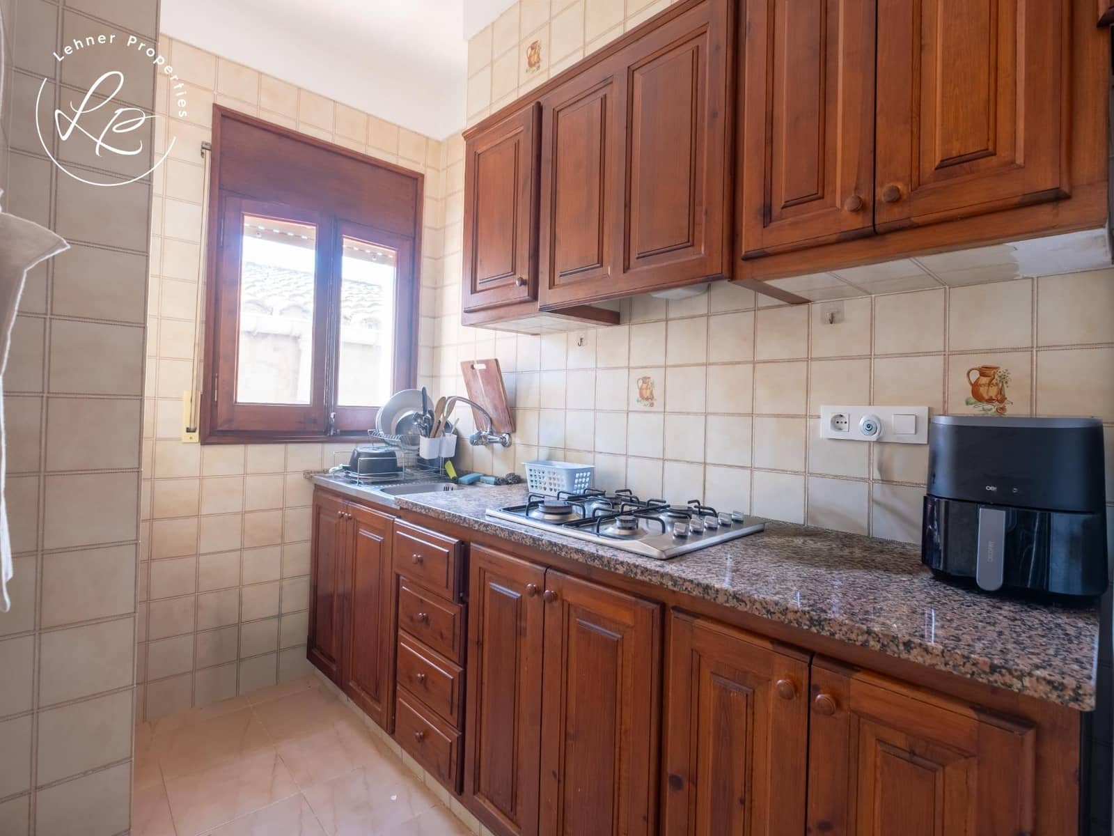 6 soveværelse Erhverv til salg i Garriguella - € 380.000 (Ref: 10183148)