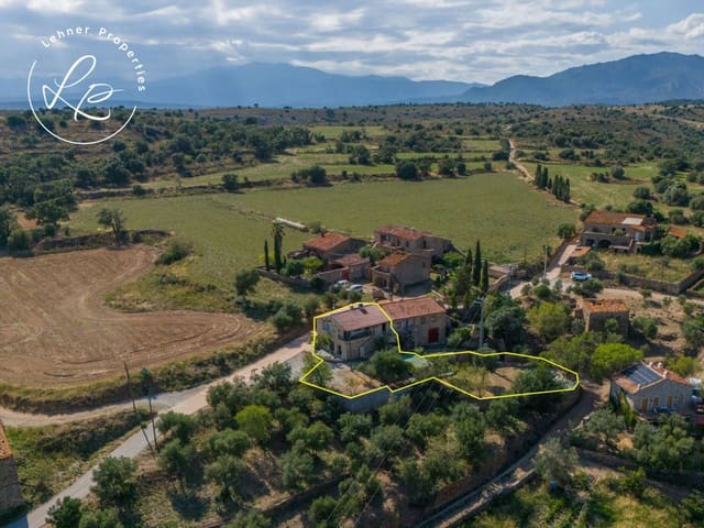4 soverom Finca/Herregård til salgs i Sant Climent Sescebes med svømmebasseng garasje - € 398 000 (Ref: 7972198)