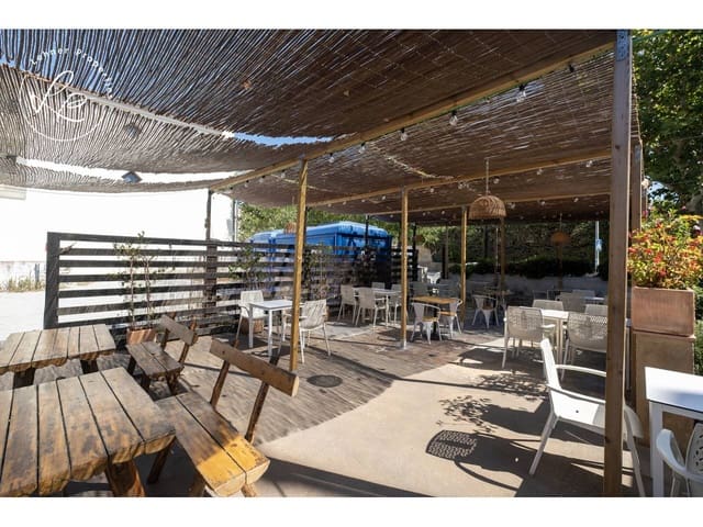 13 quarto Hotel para venda em Castelló d'Empúries - 750 000 € (Ref: 7972201)