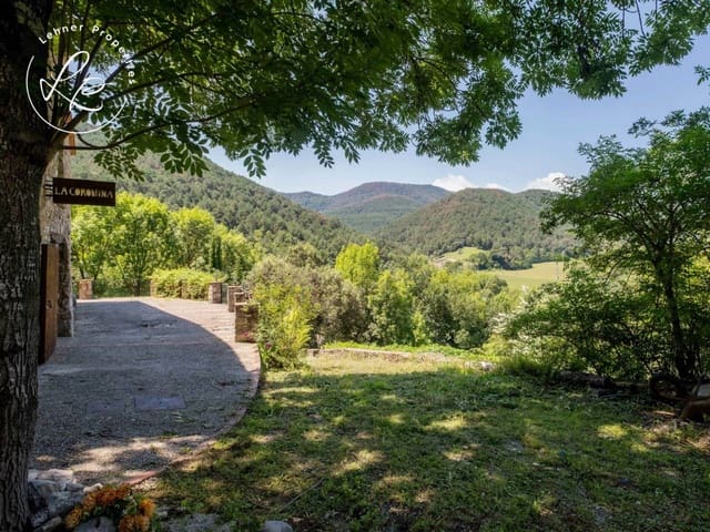 9 soveværelse Finca/Landehus til salg i La Vall del Bac, La Vall de Bianya med garage - € 1.000.000 (Ref: 8484261)