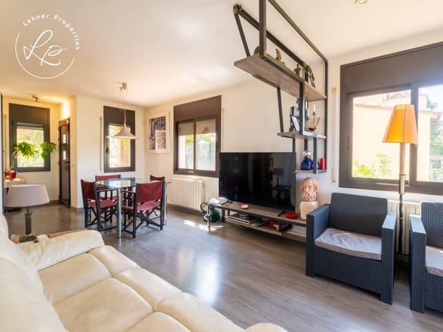 5 soveværelse Semi-Rækkehus til salg i Vilamaniscle med garage - € 359.000 (Ref: 9165451)