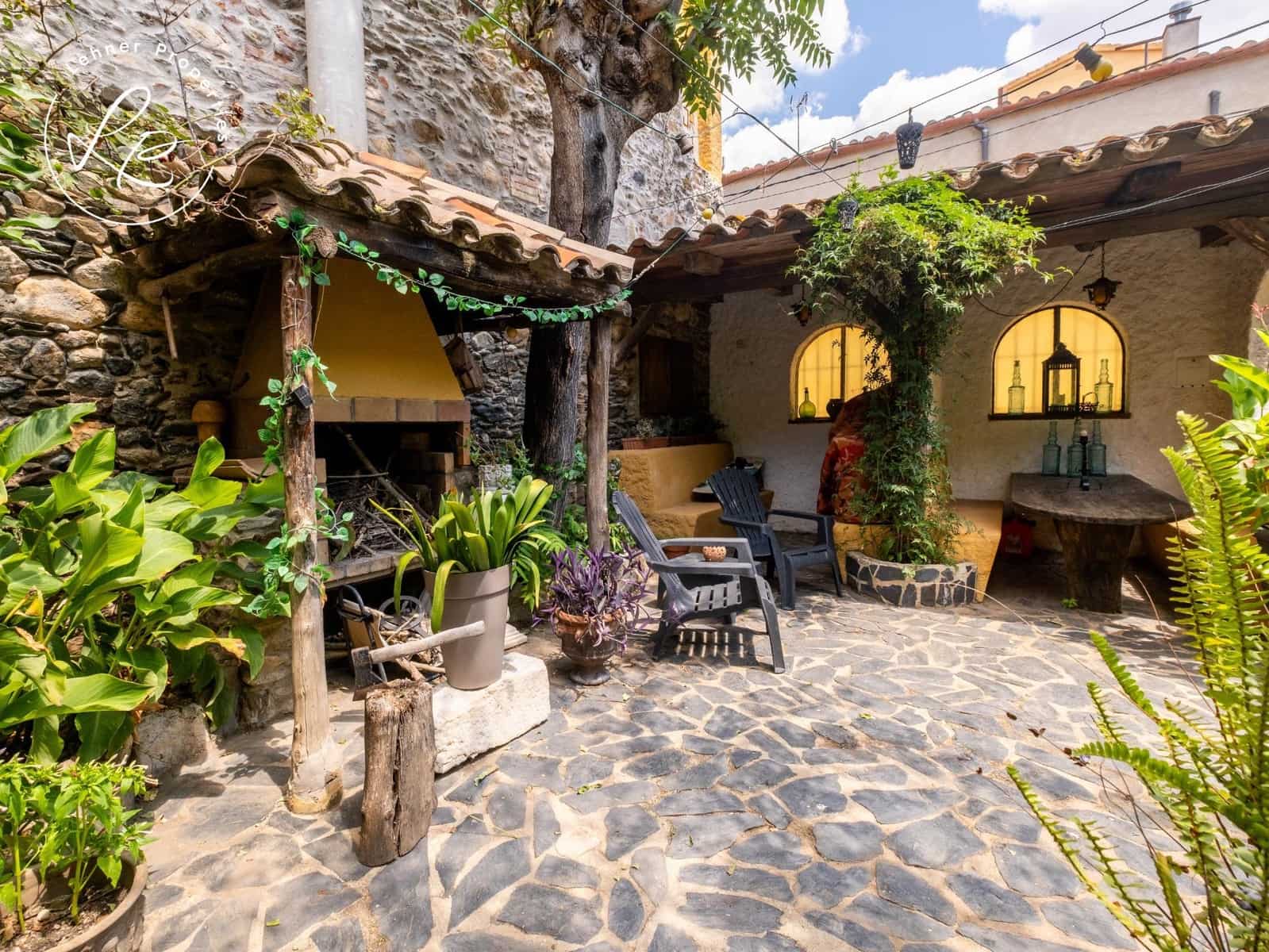 3 sypialnia Dom na sprzedaż w Garriguella - 450 000 € (Ref: 9431677)