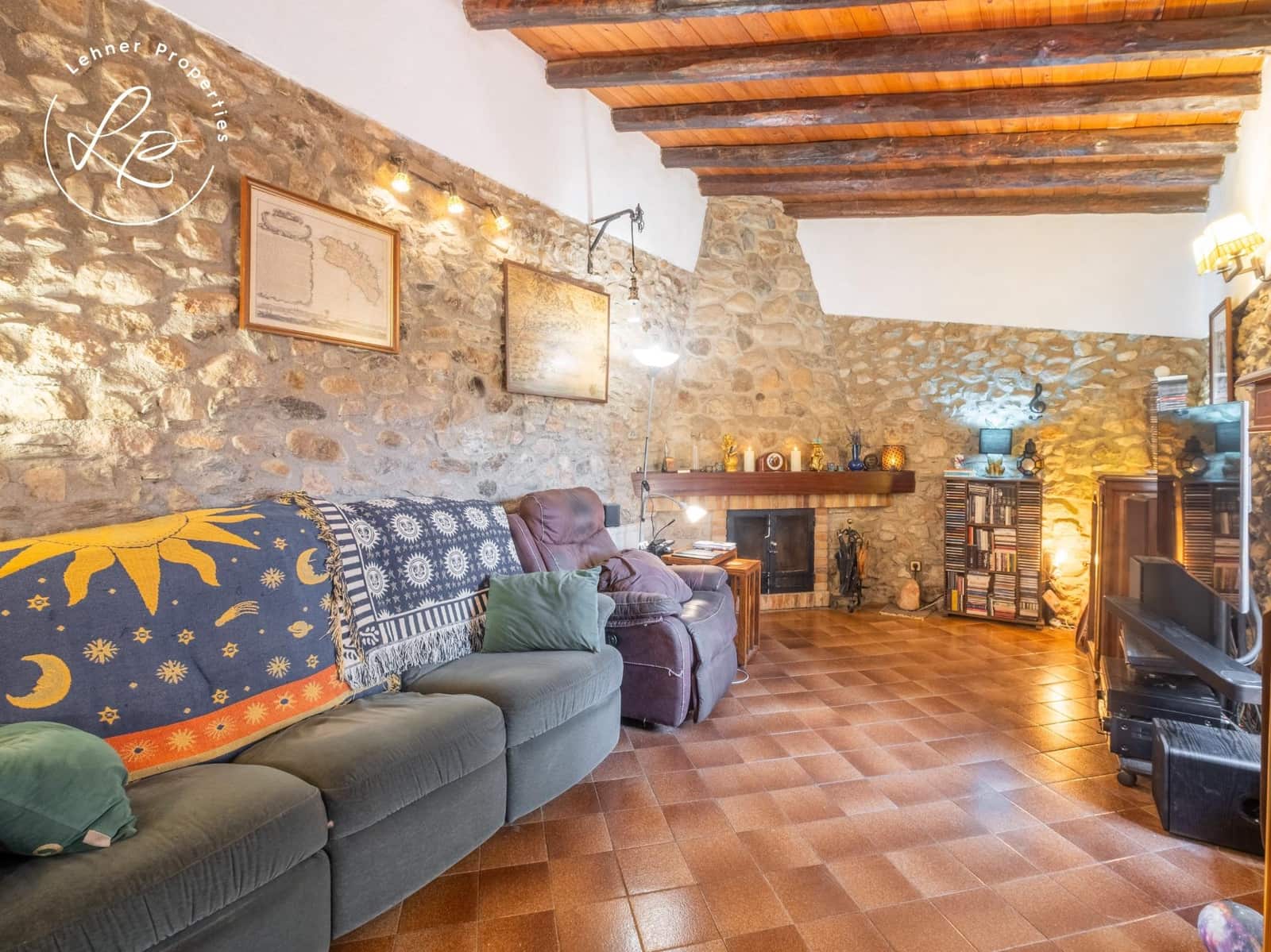 3 bedroom Townhouse for sale in Garriguella - € 450,000 (Ref: 9431677)
