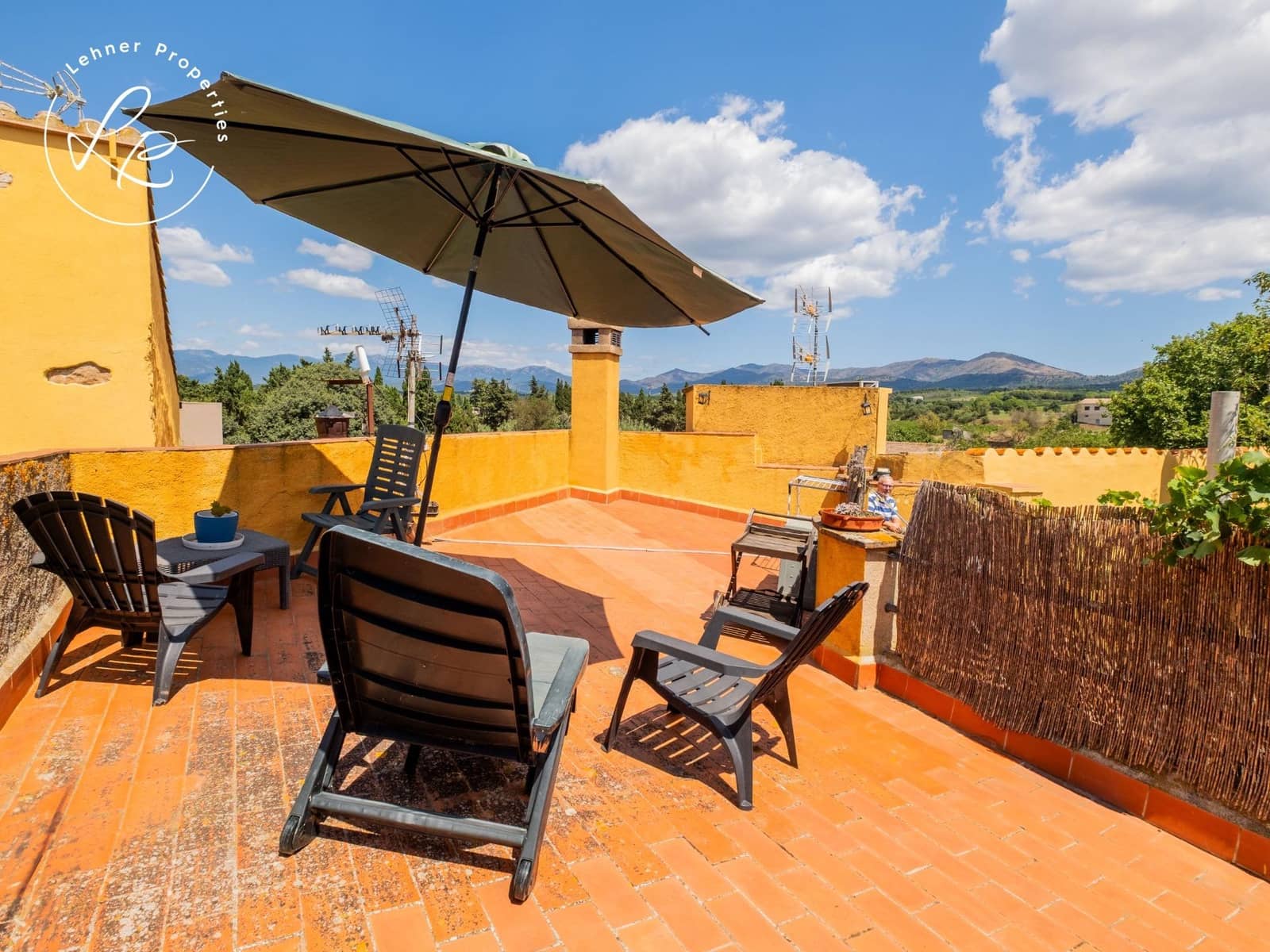 3 bedroom Townhouse for sale in Garriguella - € 450,000 (Ref: 9431677)