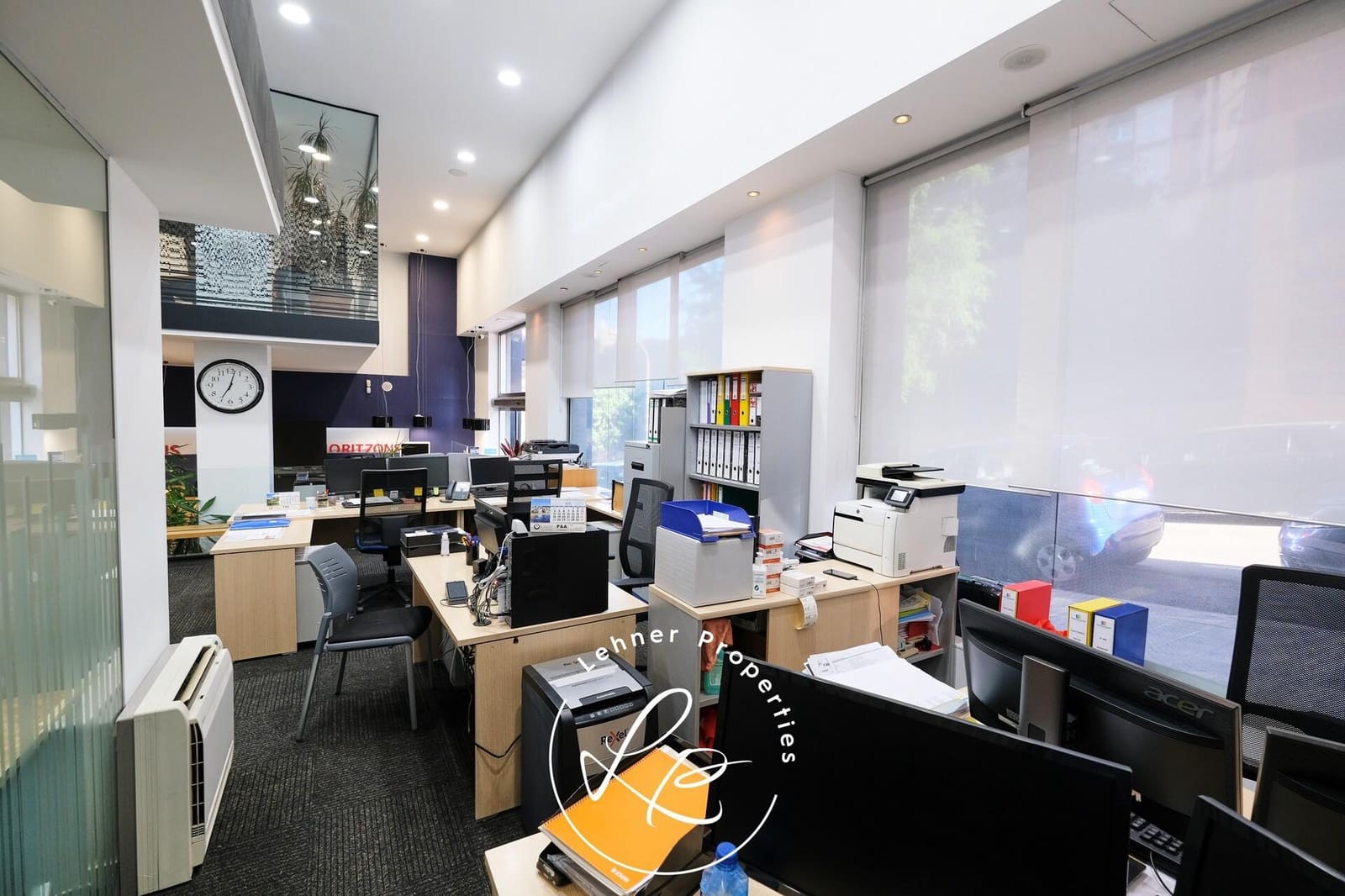 Commercial for sale in Figueres - € 380,000 (Ref: 9431678)