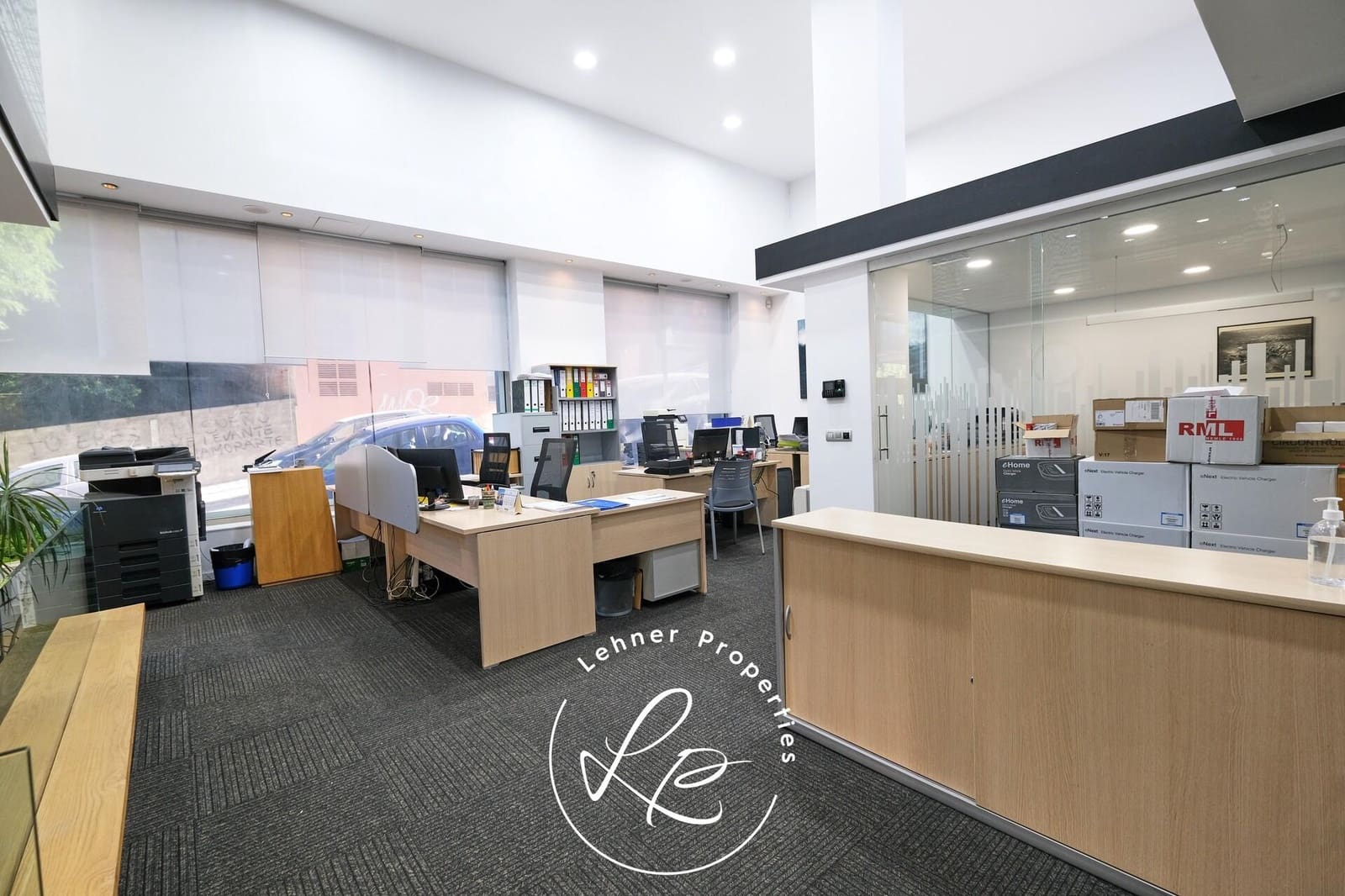 Commercial for sale in Figueres - € 380,000 (Ref: 9431678)