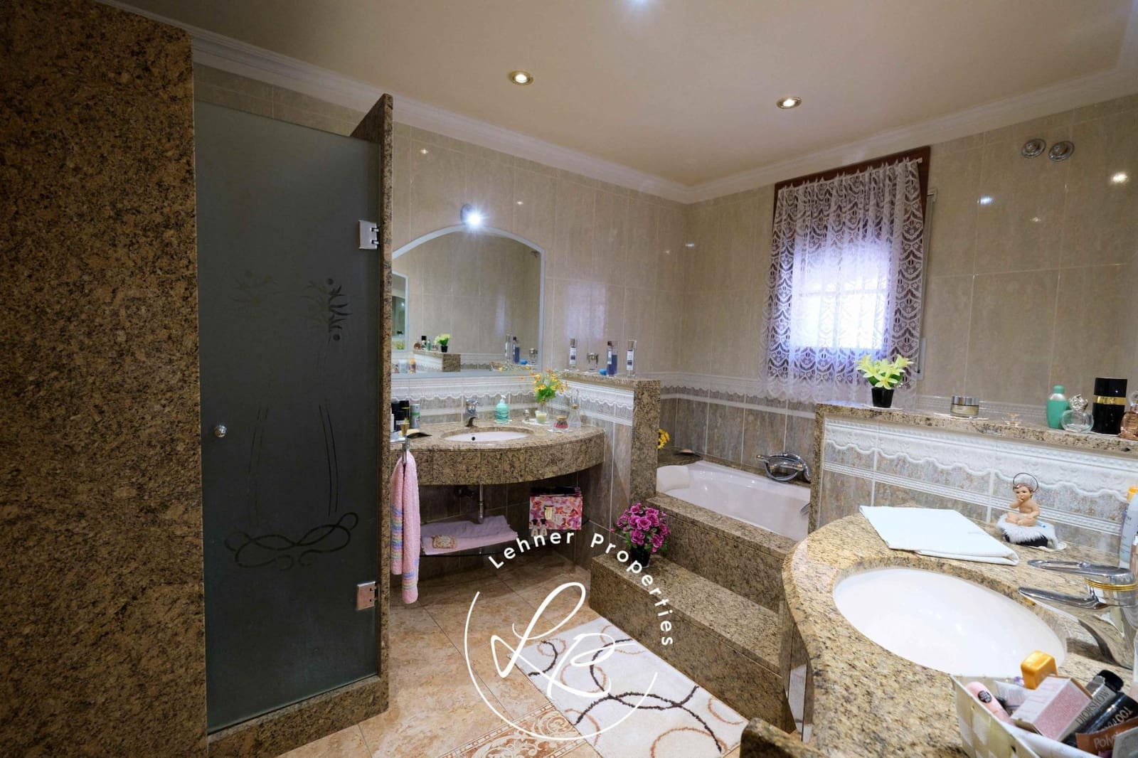 5 sovrum Finca/Hus på landet till salu i La Jonquera med garage - 735 000 € (Ref: 9431680)