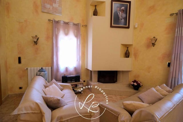 5 sovrum Finca/Hus på landet till salu i La Jonquera med garage - 735 000 € (Ref: 9431680)