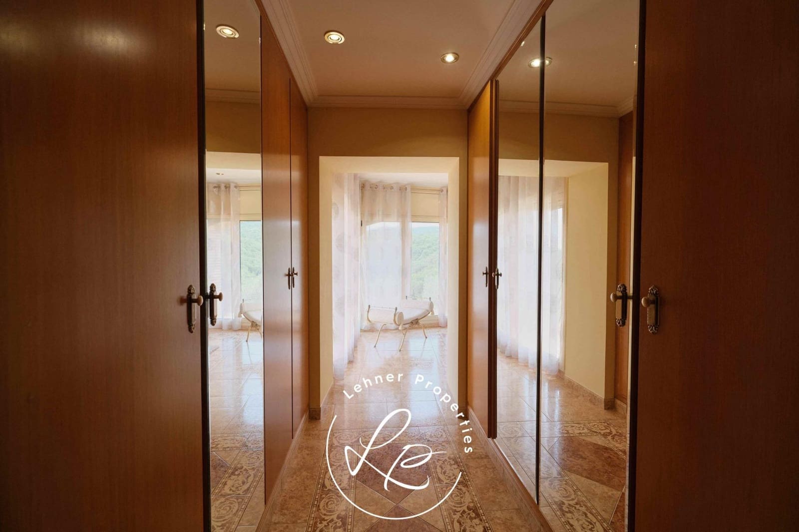 5 sovrum Finca/Hus på landet till salu i La Jonquera med garage - 735 000 € (Ref: 9431680)