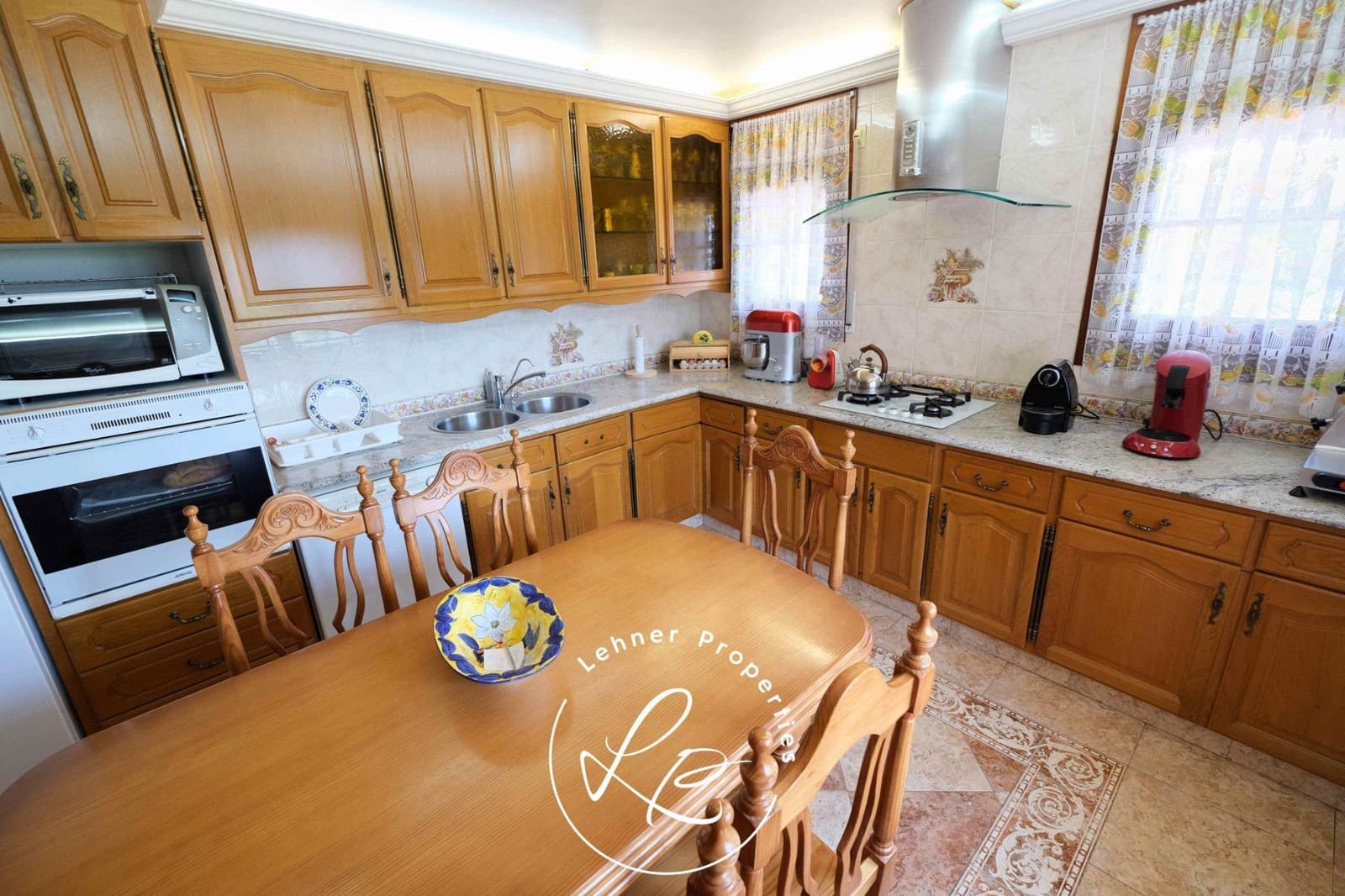 5 sovrum Finca/Hus på landet till salu i La Jonquera med garage - 735 000 € (Ref: 9431680)