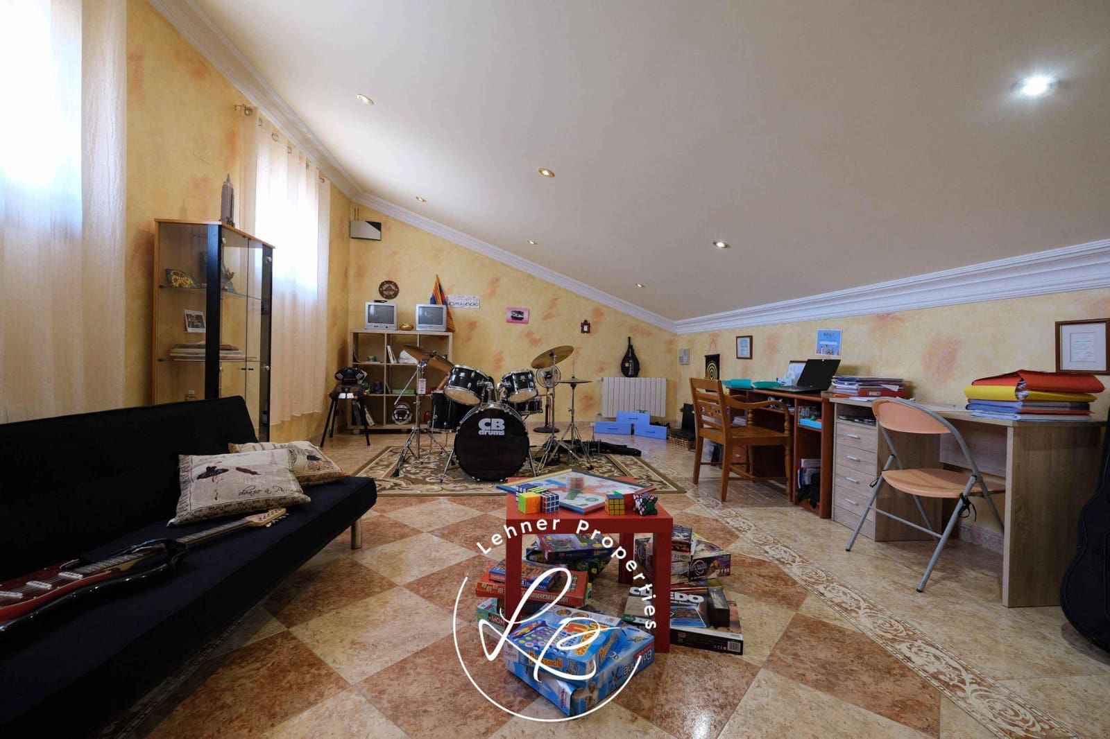 5 sovrum Finca/Hus på landet till salu i La Jonquera med garage - 735 000 € (Ref: 9431680)