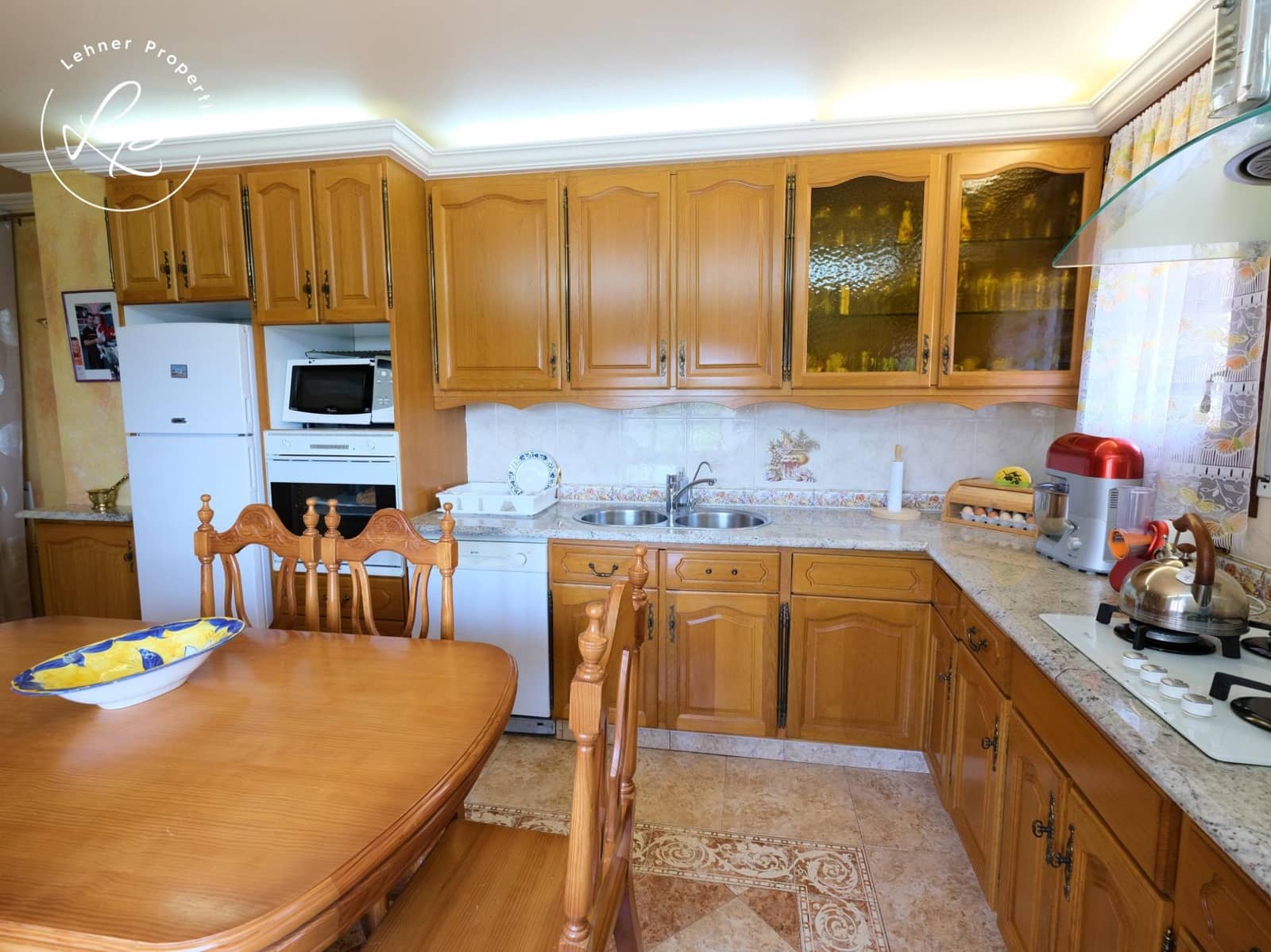 5 sypialnia Finka/Dom wiejski na sprzedaż w La Jonquera z garażem - 735 000 € (Ref: 9431680)
