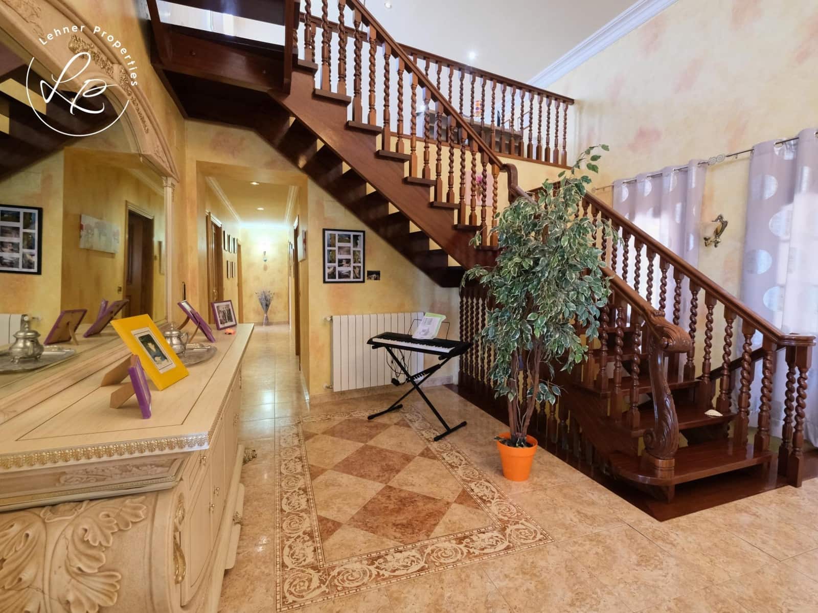 5 sypialnia Finka/Dom wiejski na sprzedaż w La Jonquera z garażem - 735 000 € (Ref: 9431680)