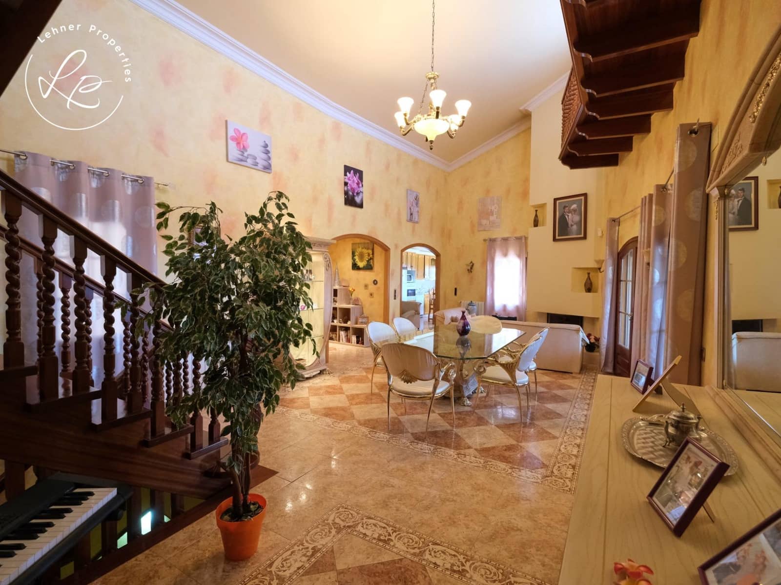 5 sypialnia Finka/Dom wiejski na sprzedaż w La Jonquera z garażem - 735 000 € (Ref: 9431680)