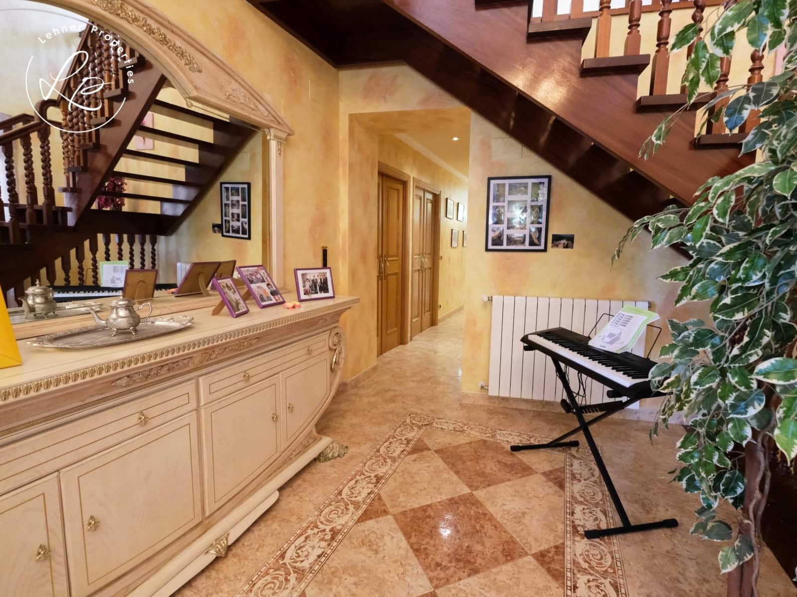 5 sypialnia Finka/Dom wiejski na sprzedaż w La Jonquera z garażem - 735 000 € (Ref: 9431680)