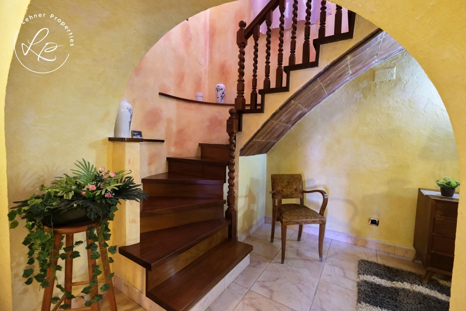5 sypialnia Finka/Dom wiejski na sprzedaż w La Jonquera z garażem - 735 000 € (Ref: 9431680)