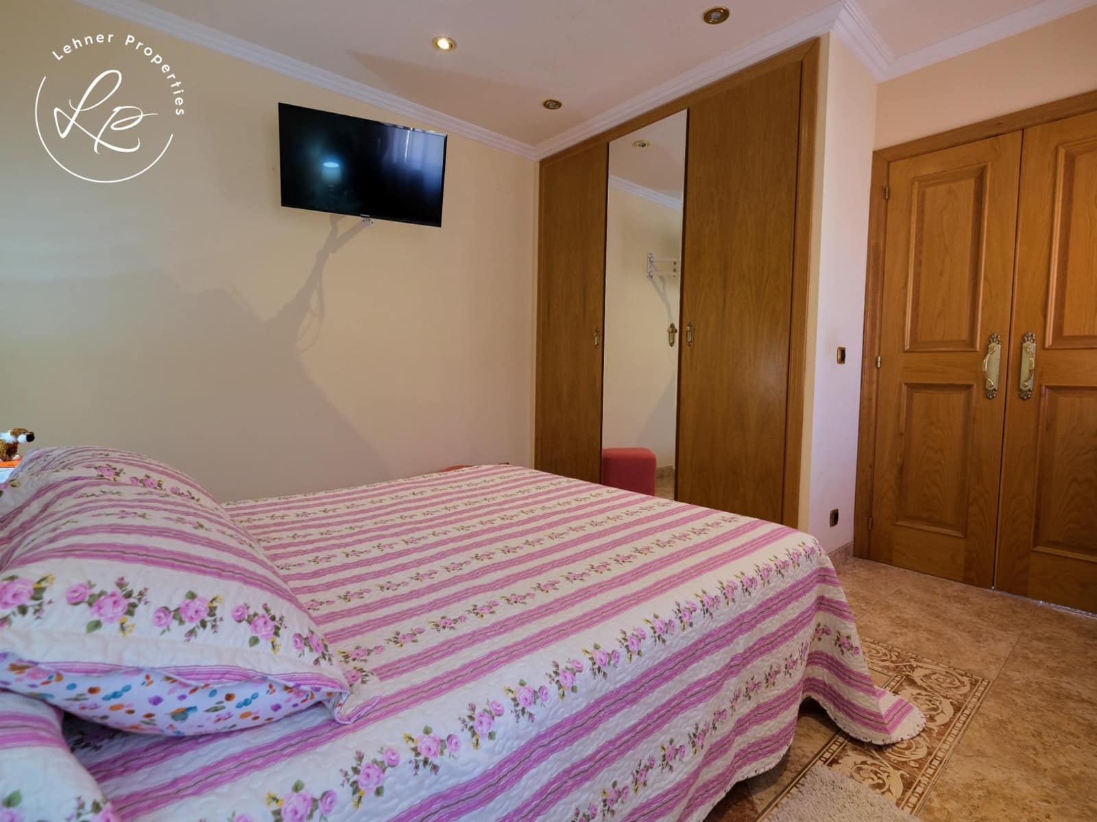 5 sypialnia Finka/Dom wiejski na sprzedaż w La Jonquera z garażem - 735 000 € (Ref: 9431680)