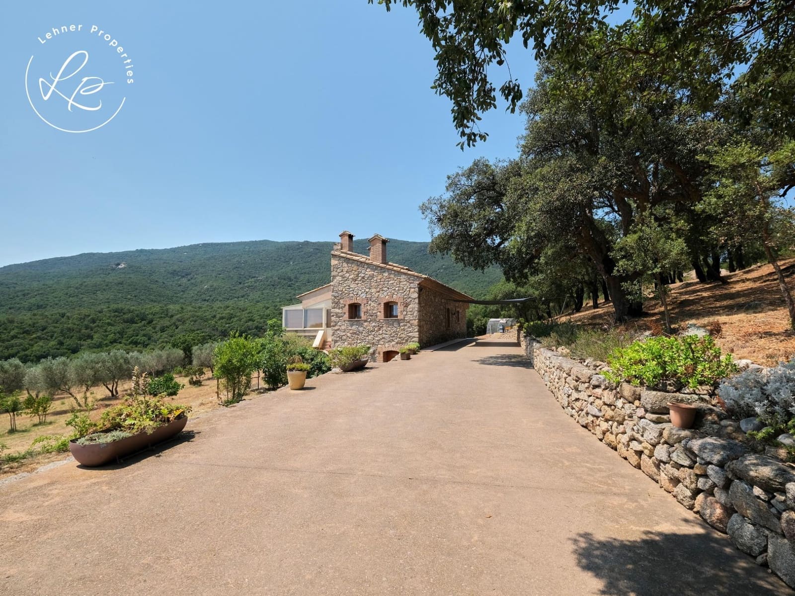 5 sypialnia Finka/Dom wiejski na sprzedaż w La Jonquera z garażem - 735 000 € (Ref: 9431680)