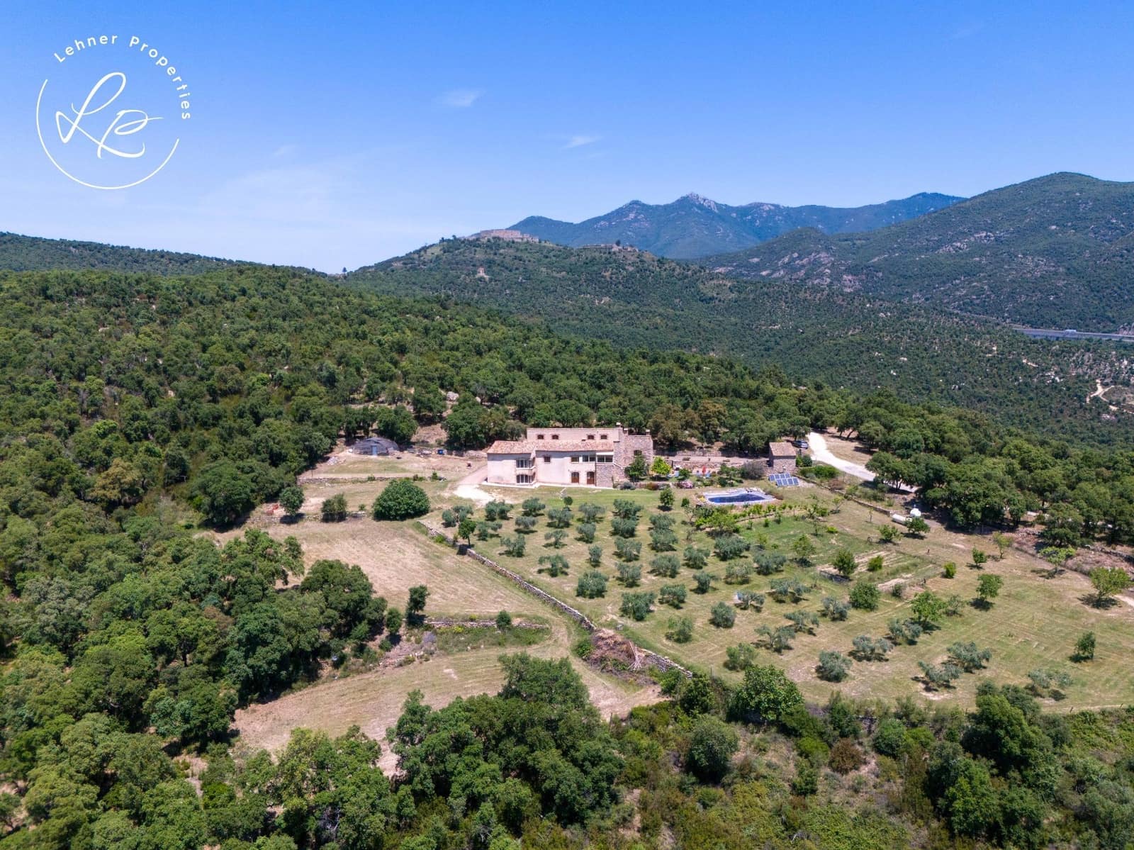 5 sovrum Finca/Hus på landet till salu i La Jonquera med garage - 735 000 € (Ref: 9431680)