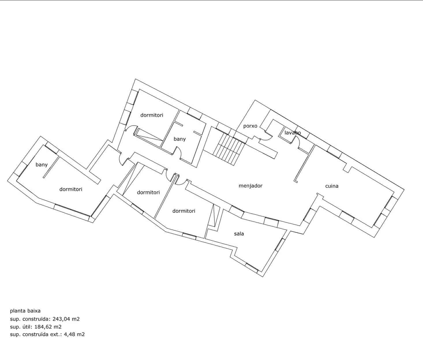 5 sypialnia Finka/Dom wiejski na sprzedaż w La Jonquera z basenem garażem - 640 000 € (Ref: 9431680)