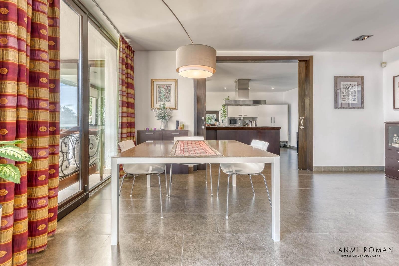 4 Zimmer Villa zu verkaufen in Pau mit Garage - 1.200.000 € (Ref: 9431681)