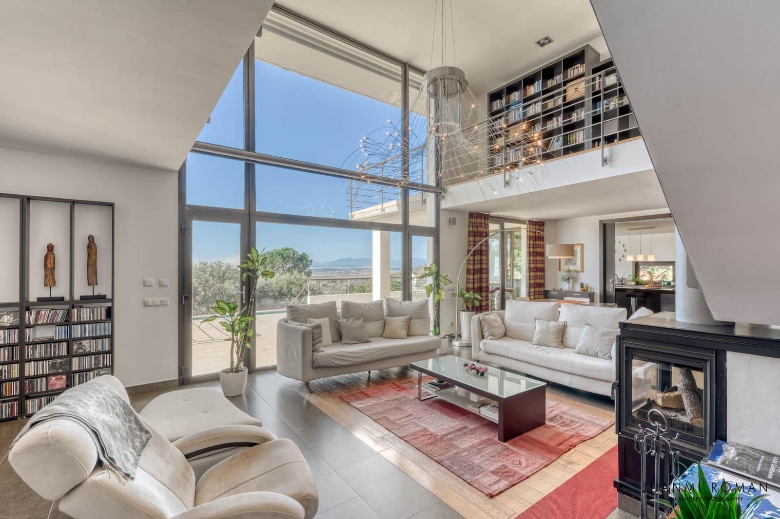 4 Zimmer Villa zu verkaufen in Pau mit Garage - 1.200.000 € (Ref: 9431681)