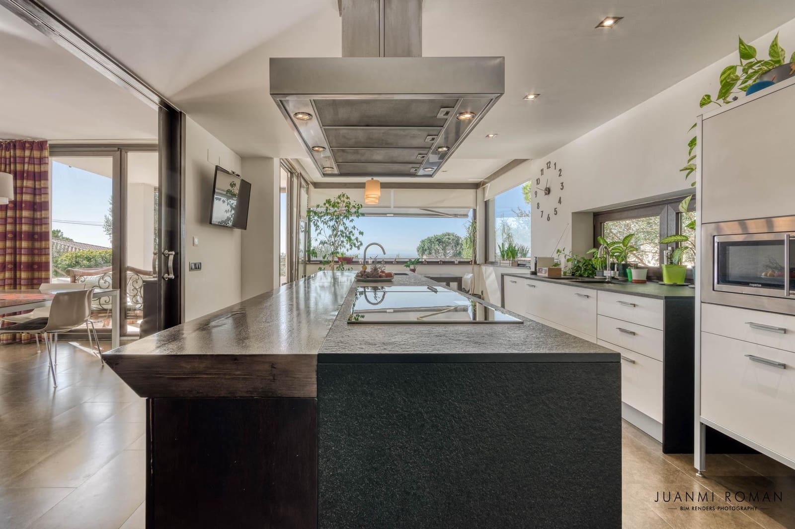 4 Zimmer Villa zu verkaufen in Pau mit Garage - 1.200.000 € (Ref: 9431681)