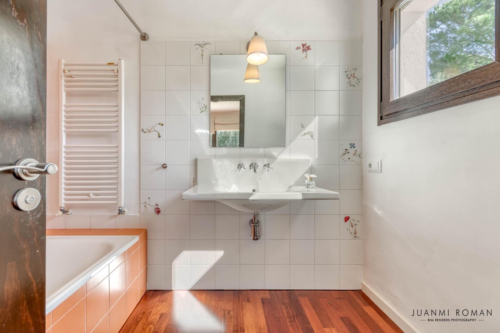 4 Zimmer Villa zu verkaufen in Pau mit Garage - 1.200.000 € (Ref: 9431681)