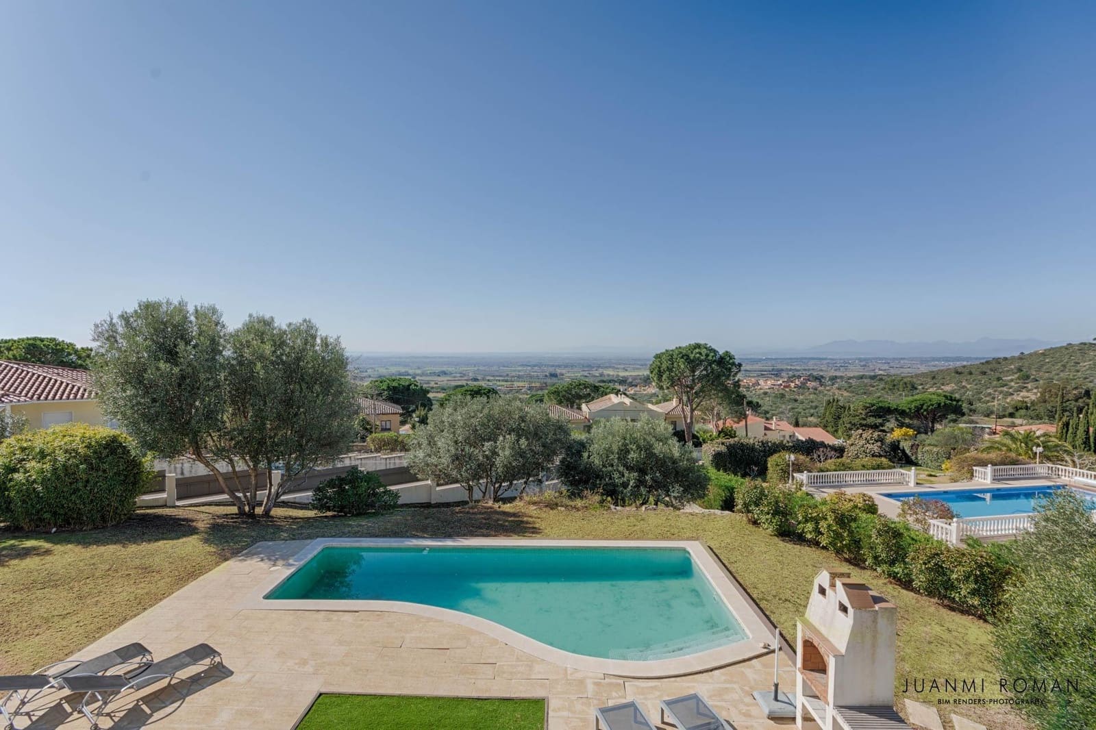 4 Zimmer Villa zu verkaufen in Pau mit Garage - 1.200.000 € (Ref: 9431681)