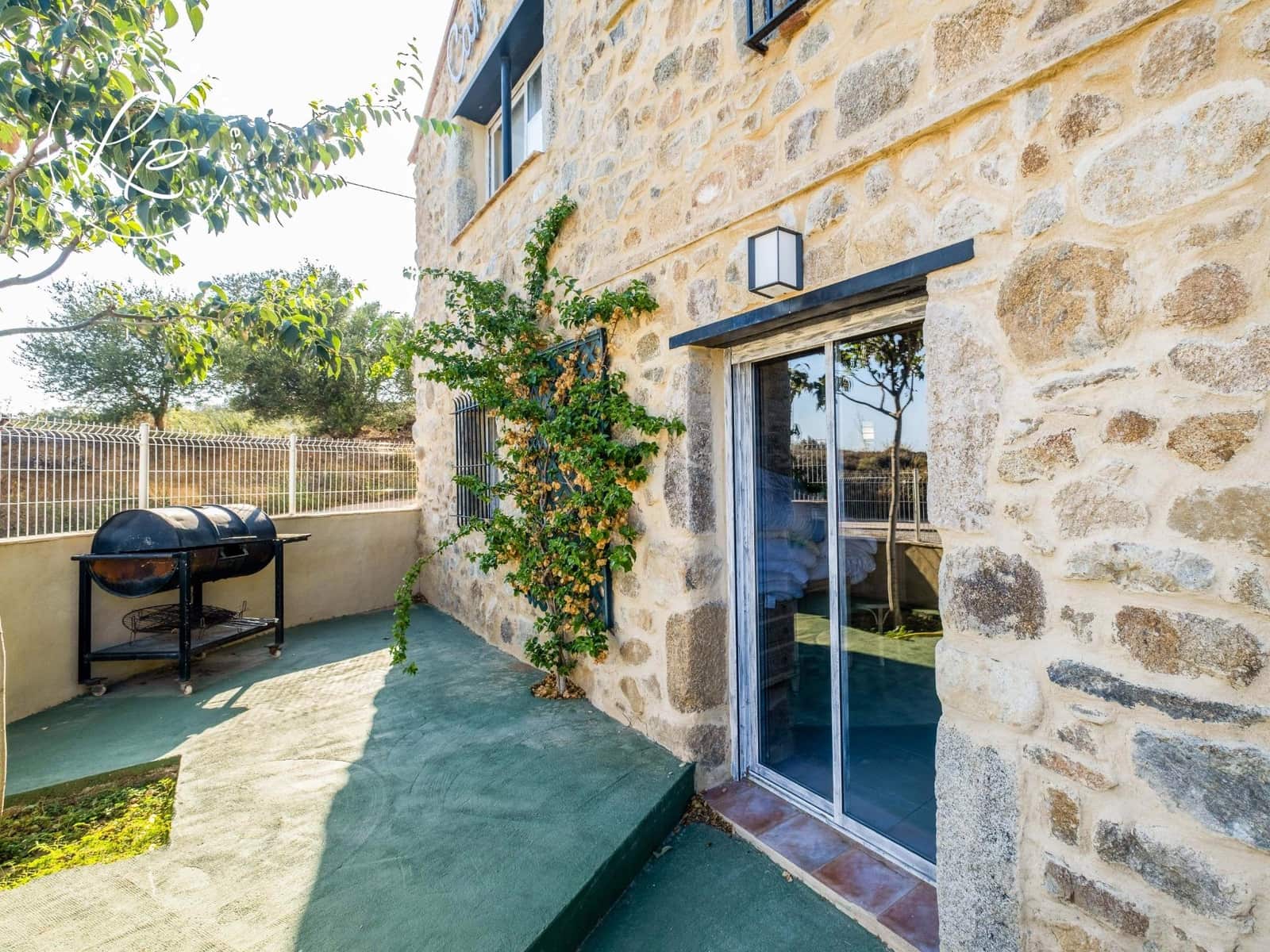 4 chambre Maison de Ville à vendre à Sant Climent Sescebes avec garage - 370 000 € (Ref: 9431682)