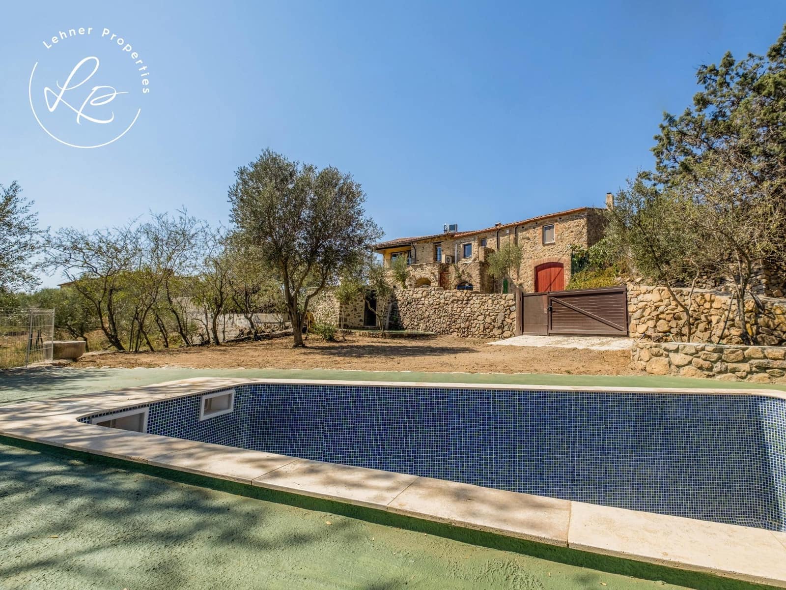 4 chambre Maison de Ville à vendre à Sant Climent Sescebes avec garage - 370 000 € (Ref: 9431682)