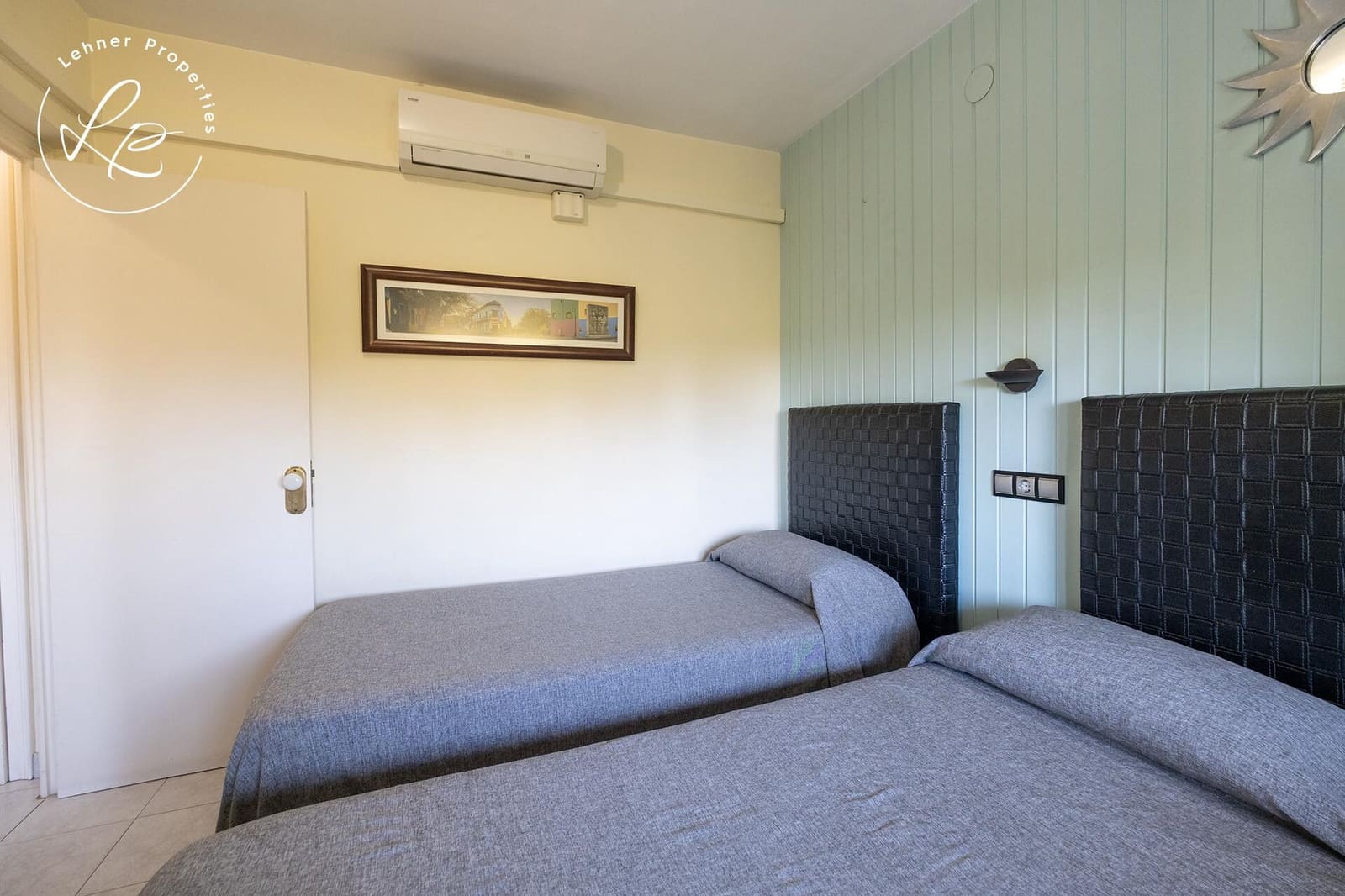 13 soverom Hotell til salgs i Empuriabrava - € 750 000 (Ref: 9431684)