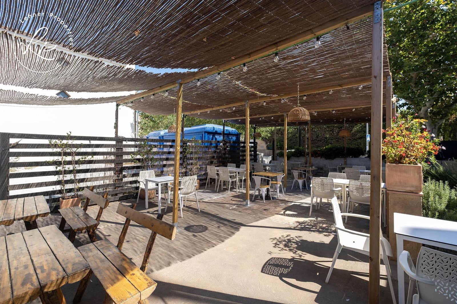 13 soverom Hotell til salgs i Empuriabrava - € 750 000 (Ref: 9431684)