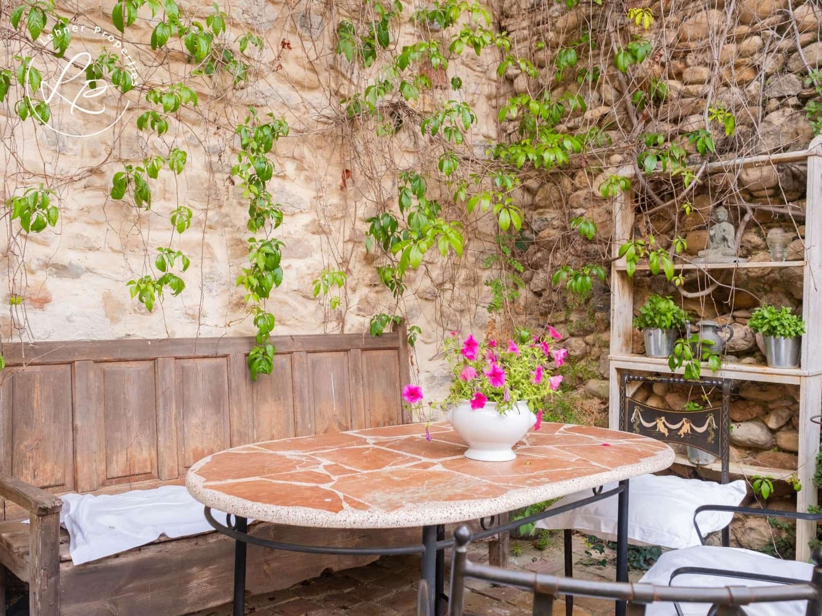 9 slaapkamer Huis te koop in Esponella - € 1.290.000 (Ref: 9431686)