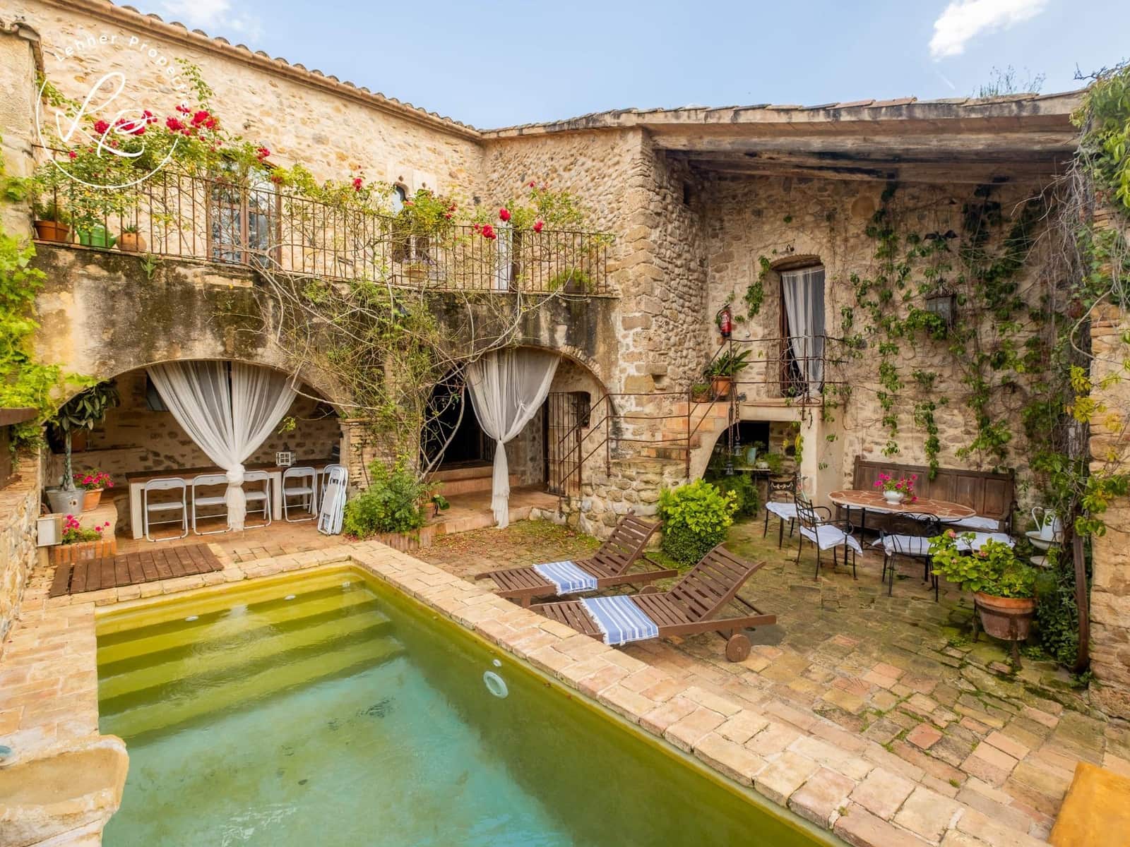 9 slaapkamer Huis te koop in Esponella - € 1.290.000 (Ref: 9431686)