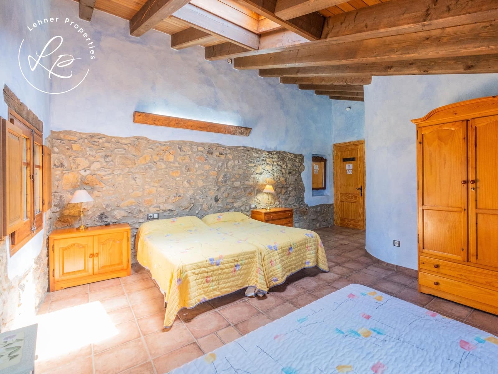 9 bedroom Finca/Country House for sale in La Vall de Bianya with garage - € 1,000,000 (Ref: 9431687)