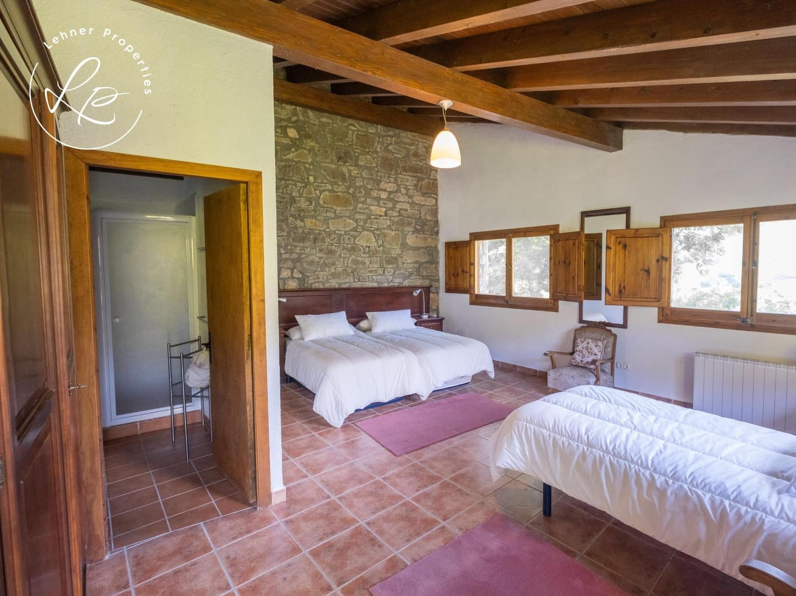 9 bedroom Finca/Country House for sale in La Vall de Bianya with garage - € 1,000,000 (Ref: 9431687)