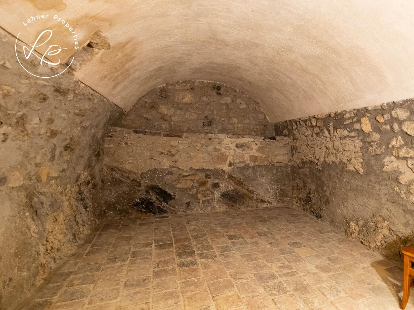 9 bedroom Finca/Country House for sale in La Vall de Bianya with garage - € 1,000,000 (Ref: 9431687)