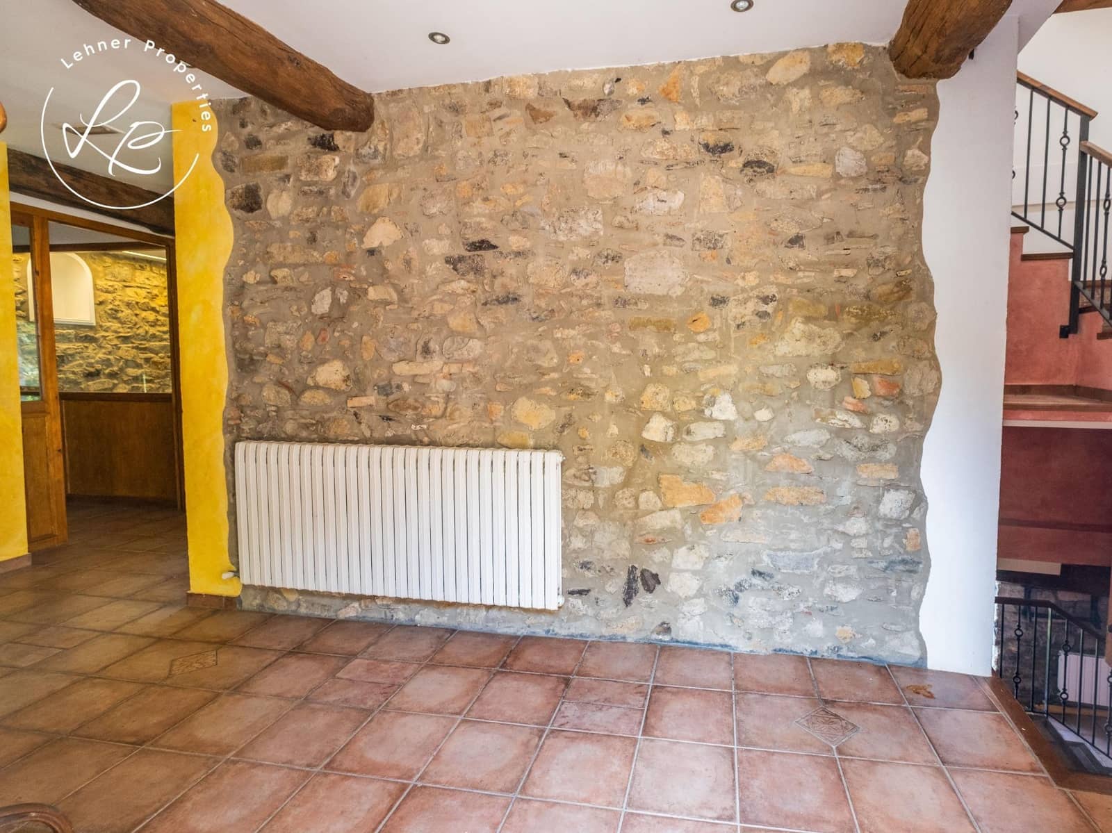 9 soverom Finca/Herregård til salgs i La Vall de Bianya med garasje - € 1 000 000 (Ref: 9431687)