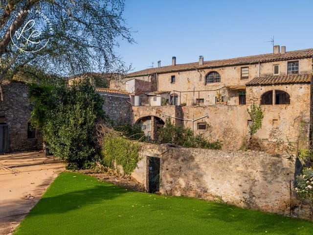 5 sovrum Hus till salu i Boadella d'Empordà, Boadella i les Escaules - 395 000 € (Ref: 9431688)