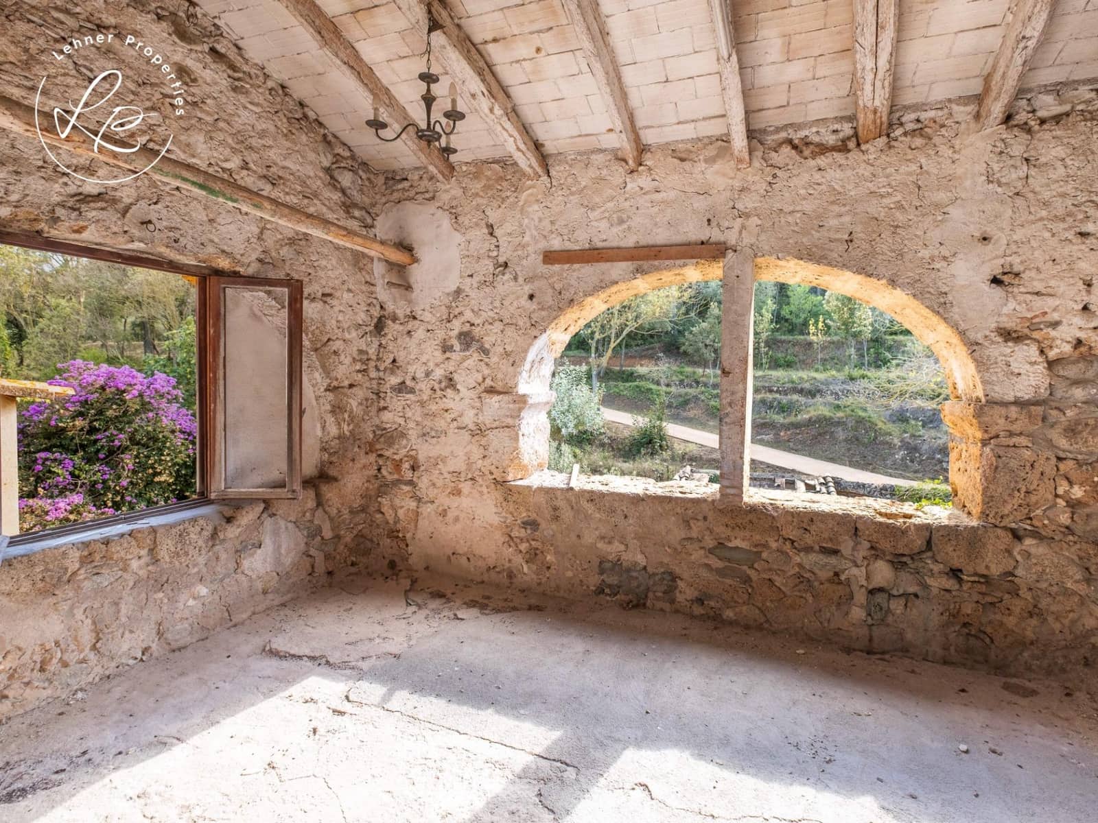 5 slaapkamer Huis te koop in Boadella d'Emporda - € 395.000 (Ref: 9431688)